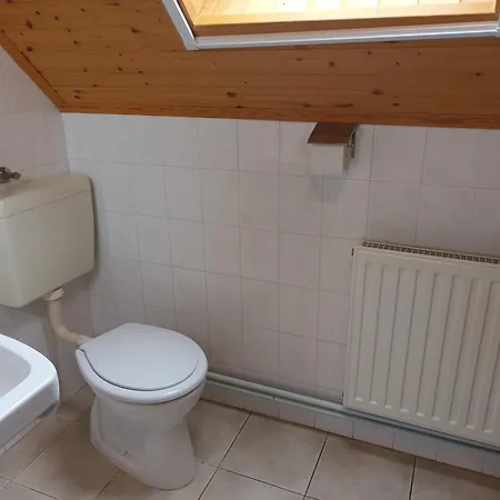 Apartment Keknefelejcs Vendeghaz *